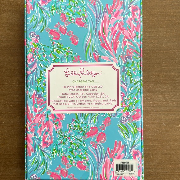 Lilly Pulitzer Charging Tag Featured in Best Fishes New In Box - Picture 2 of 4